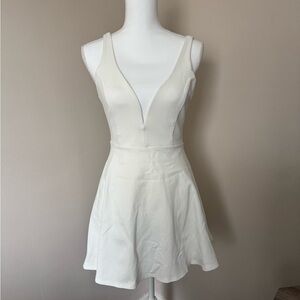 White Sleeveless Dress